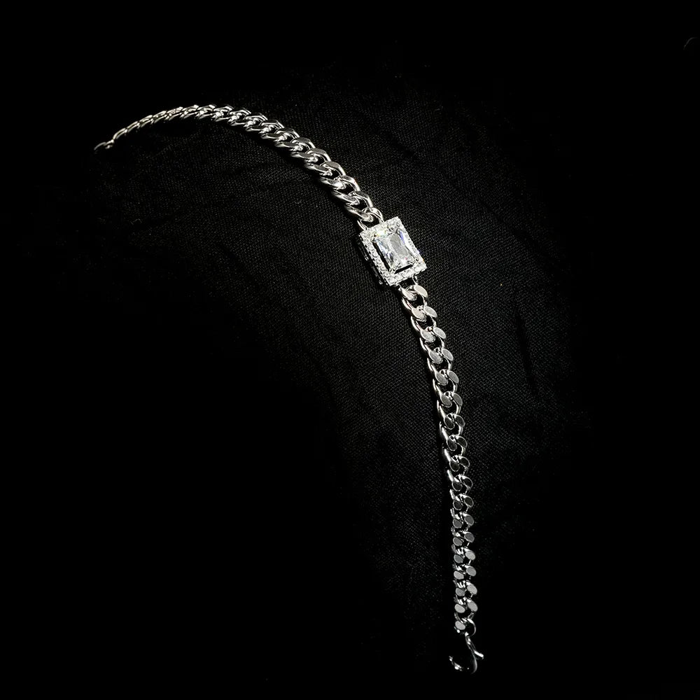 EMRALD & ROUND DIAMOND BRACELET