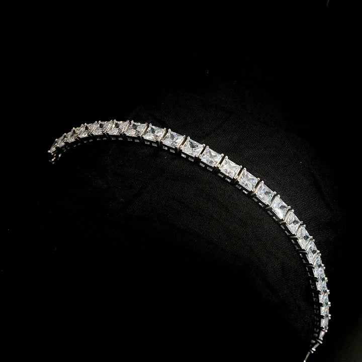 PRINCESS DIAMOND BRACLET