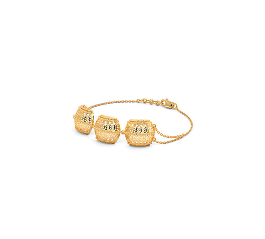 Scallop Bloom  Bracelet.
