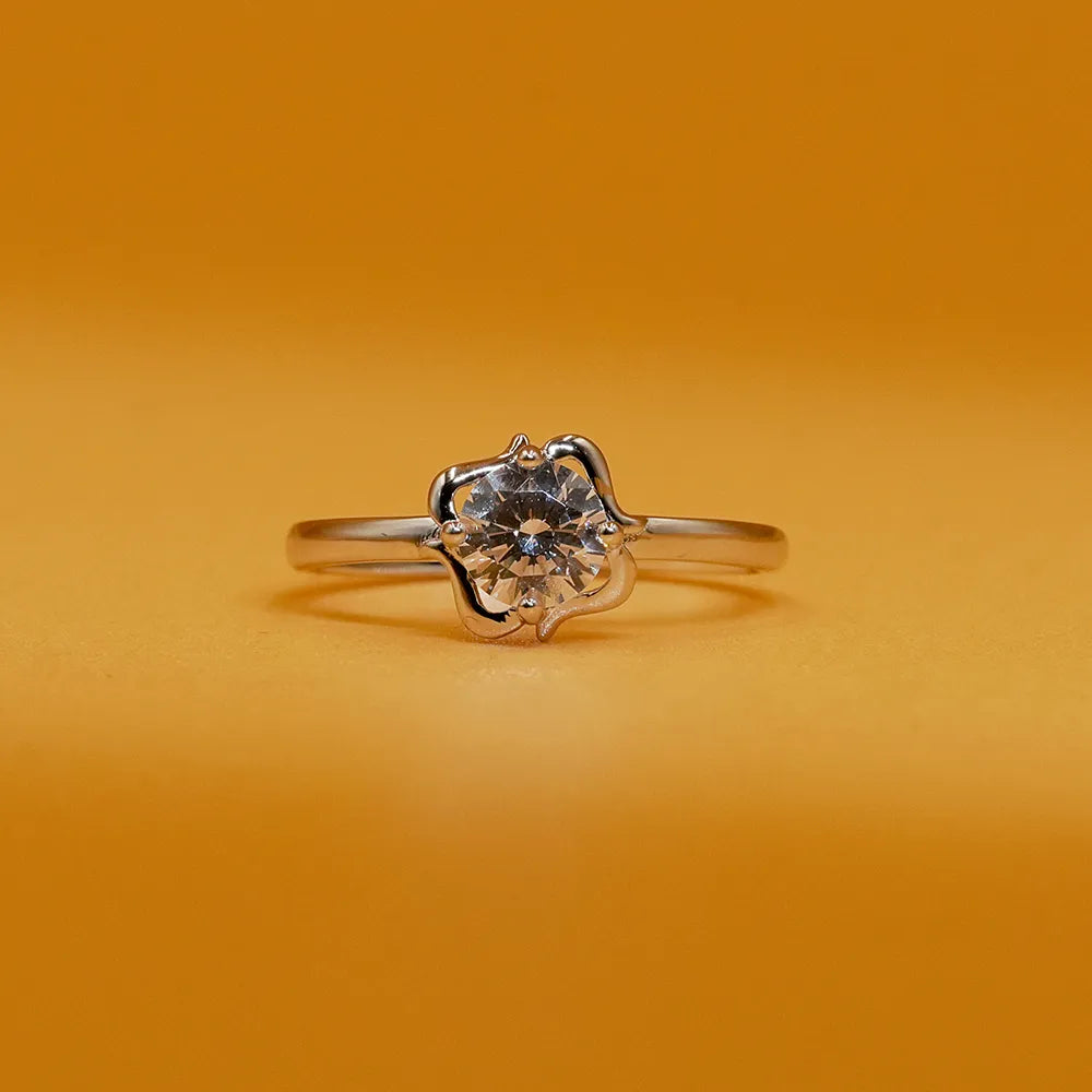 Anushka Sharma Silver Zircon Leaf Ring