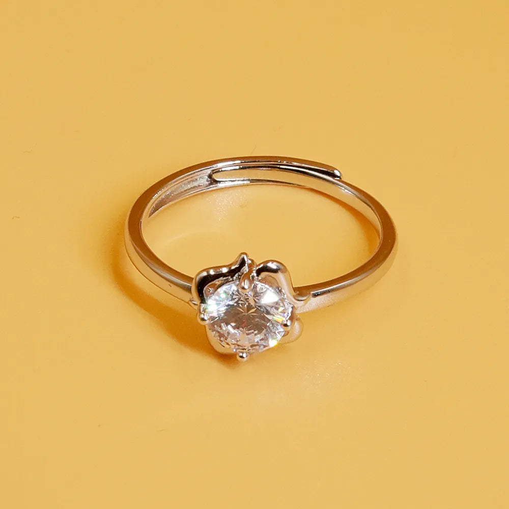 Anushka Sharma Silver Zircon Leaf Ring