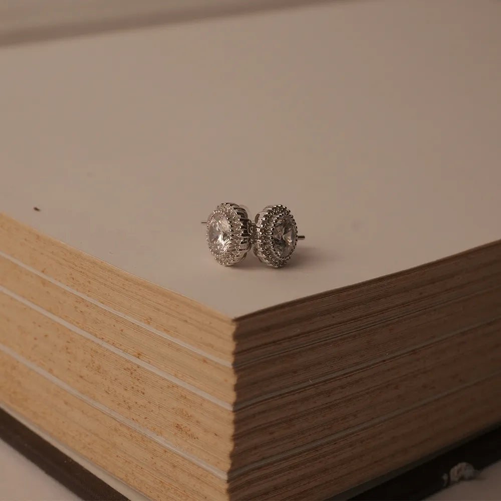Round Diamond Earing