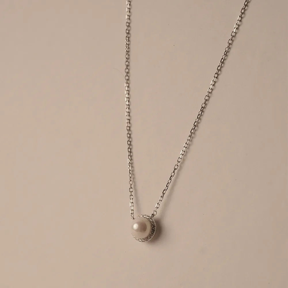 Moti Diamond Necklace